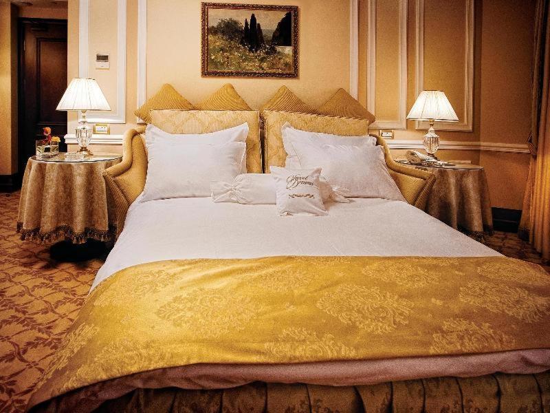 Nobil Luxury Boutique Hotel Kişinev Oda fotoğraf