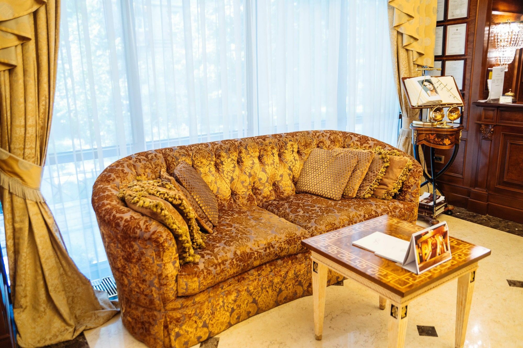 Nobil Luxury Boutique Hotel Kişinev Dış mekan fotoğraf